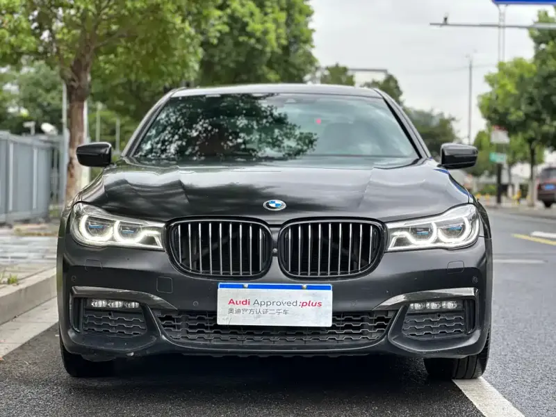 BMW 7-Series