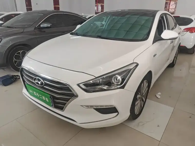 Hyundai Mistra