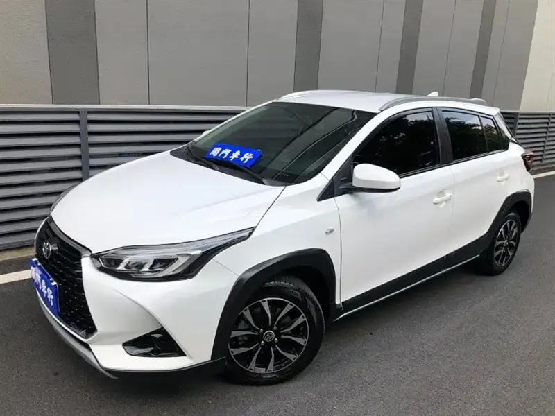 Toyota Yaris L
