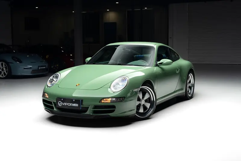 Porsche 911