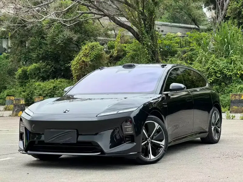 NIO ET5T