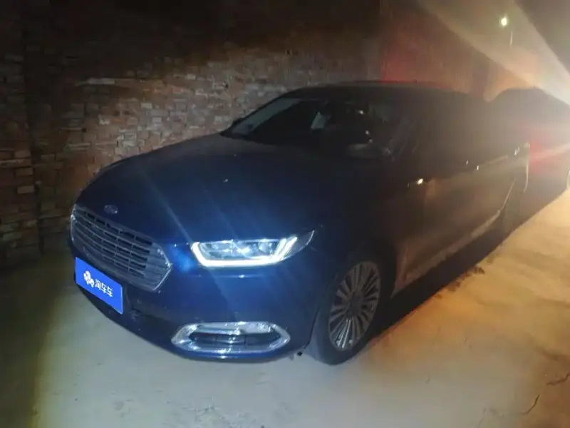 Ford Taurus