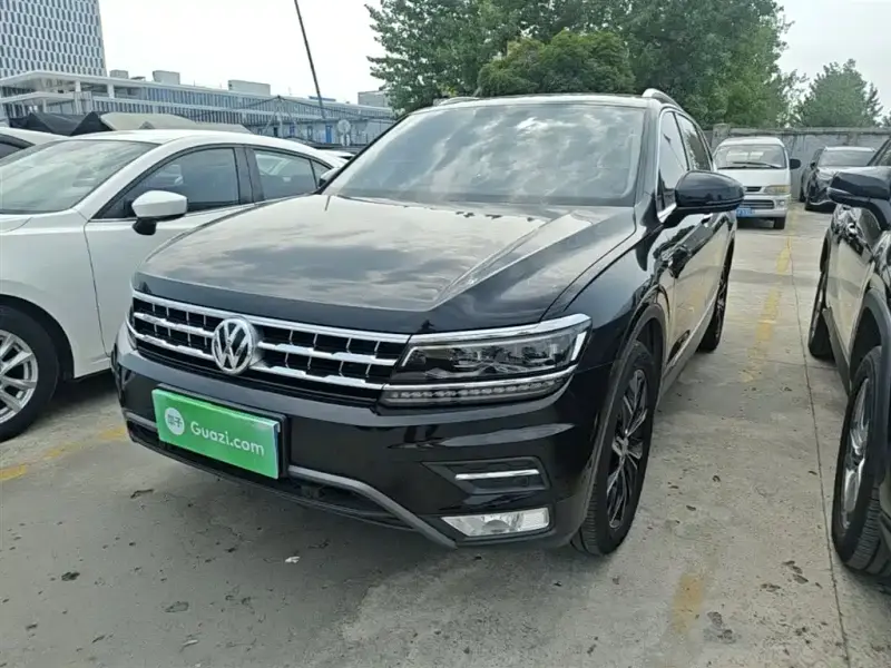 Volkswagen Tiguan L