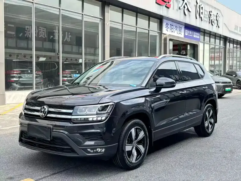 Volkswagen Tharu