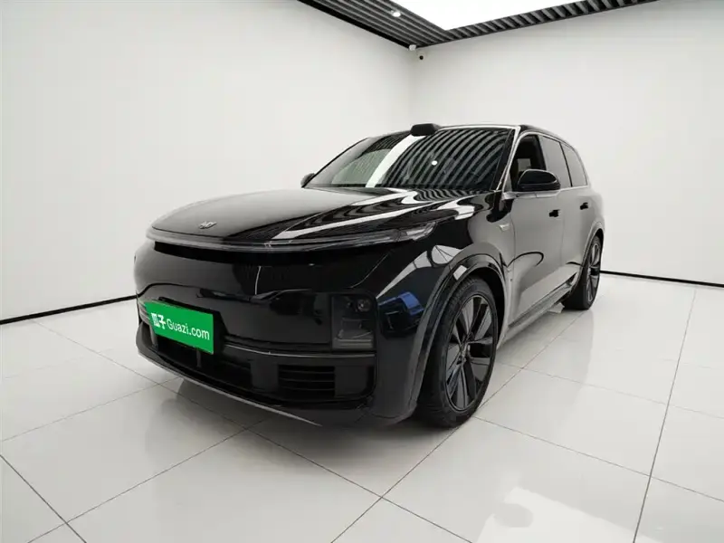 Li Auto L8