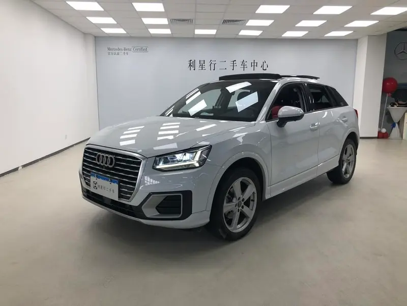 Audi Q2L