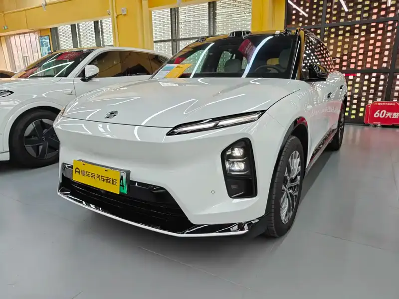 NIO ES6