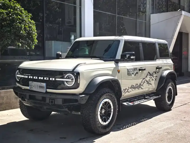 Ford Bronco