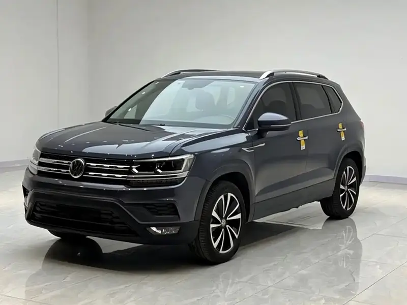Volkswagen Tharu