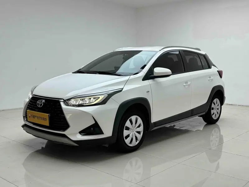 Toyota Yaris L
