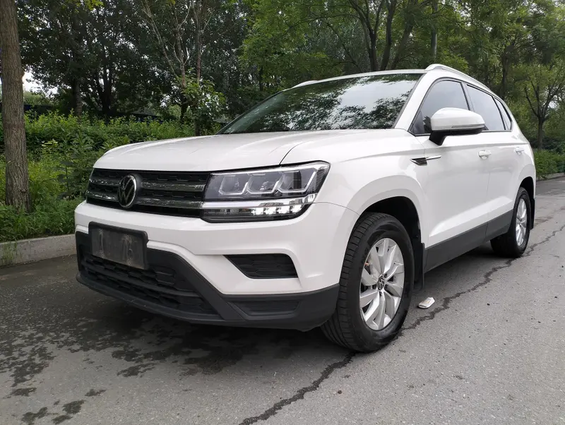 Volkswagen Tharu