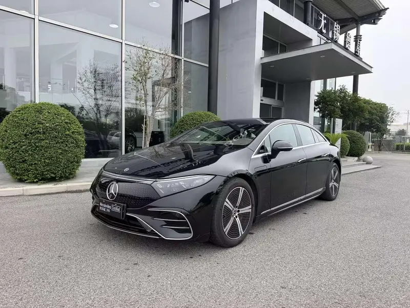Mercedes-Benz EQS