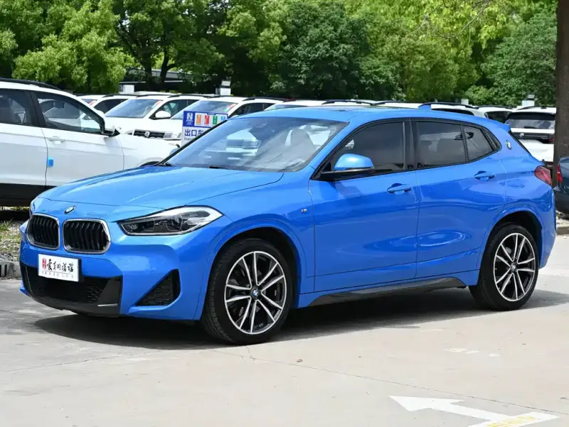 BMW X2