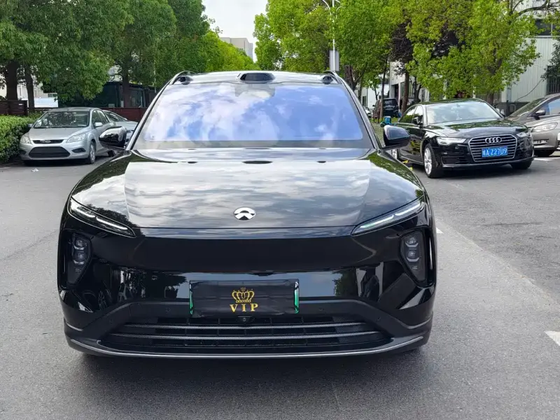 NIO ES6