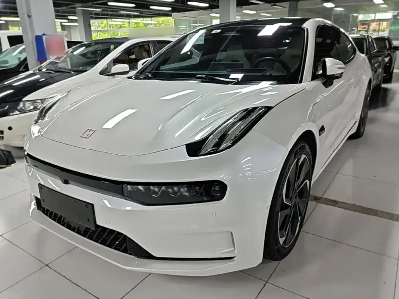 Zeekr 001