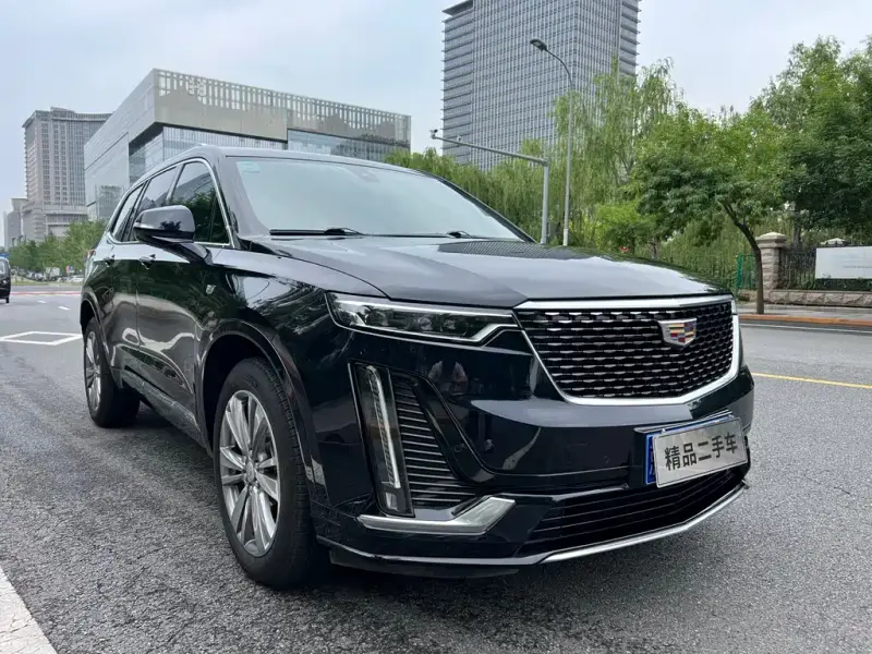 Cadillac XT6