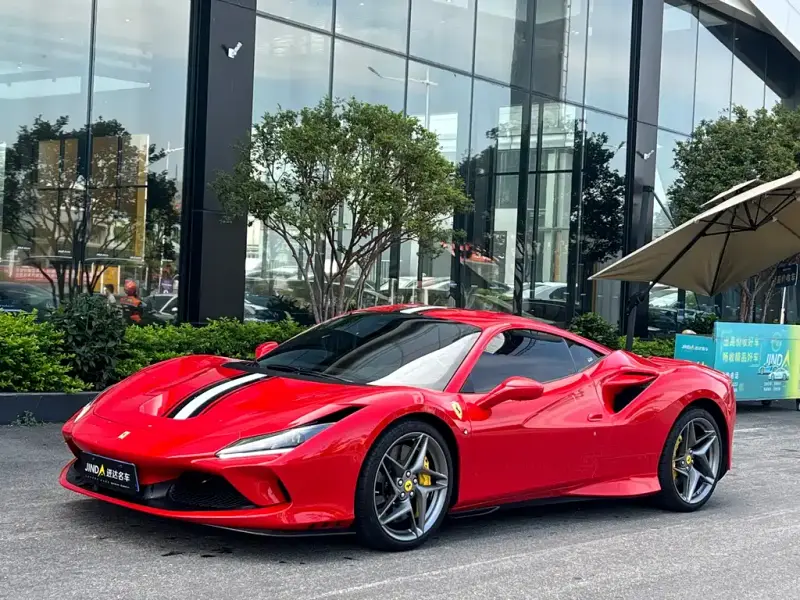 Ferrari F8