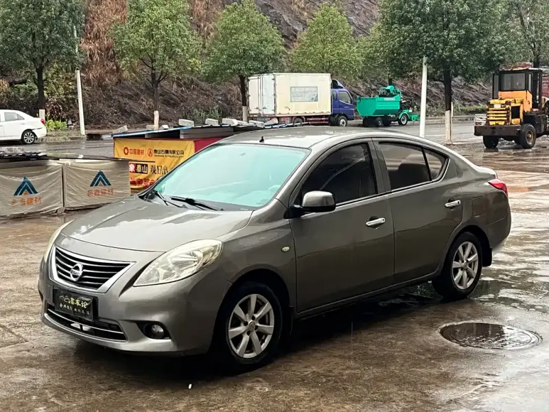 Nissan Sunny
