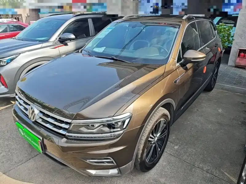 Volkswagen Tiguan L