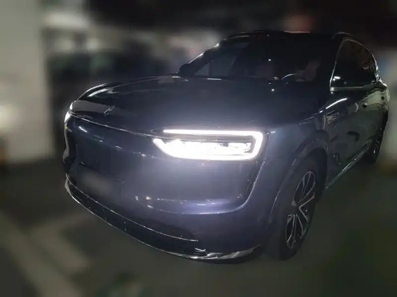 AITO M7