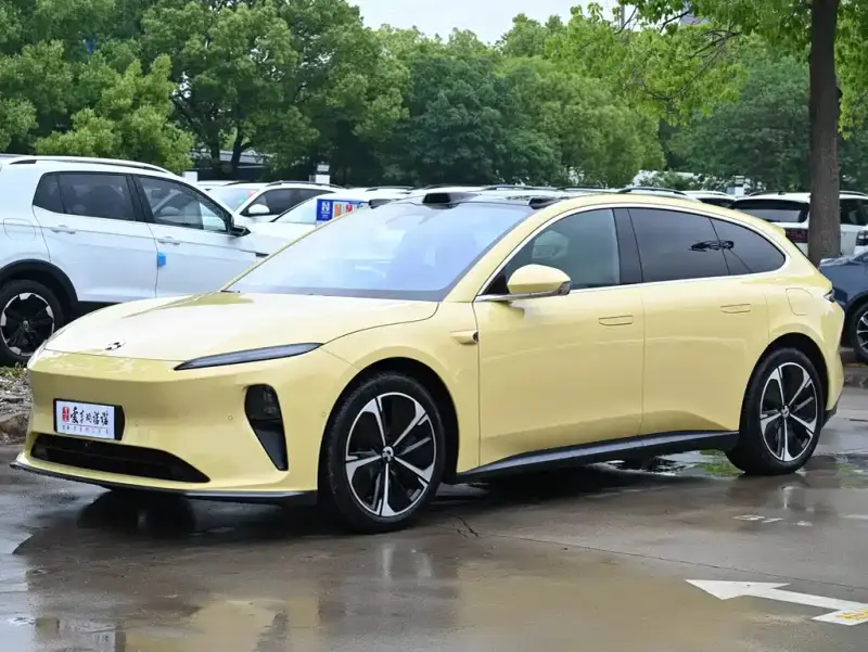 NIO ET5T