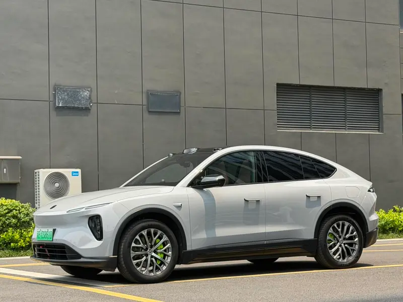 NIO EC6