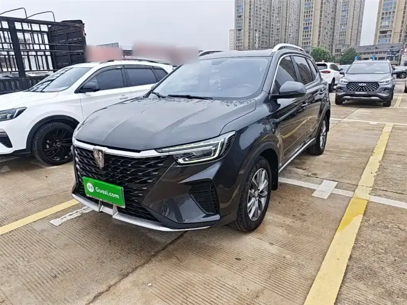 Roewe MG HS (RX5)