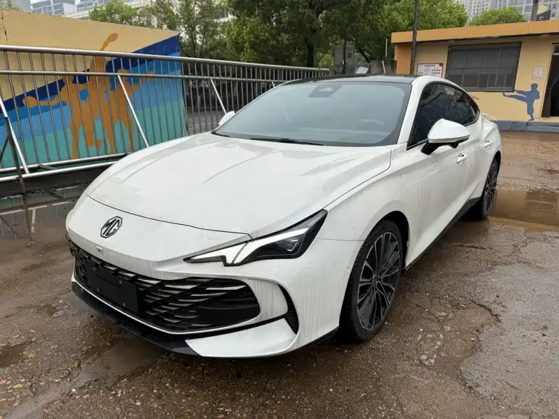 MG MG7