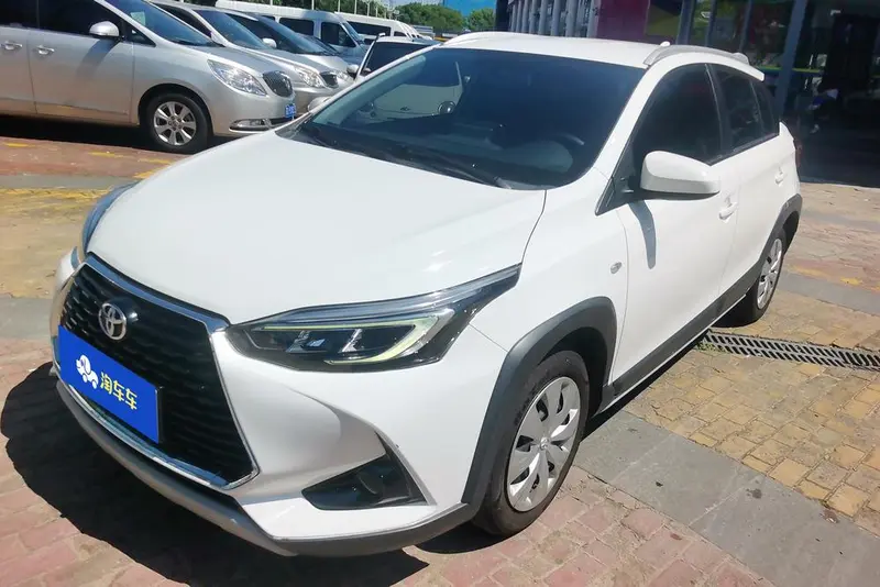 Toyota Yaris L