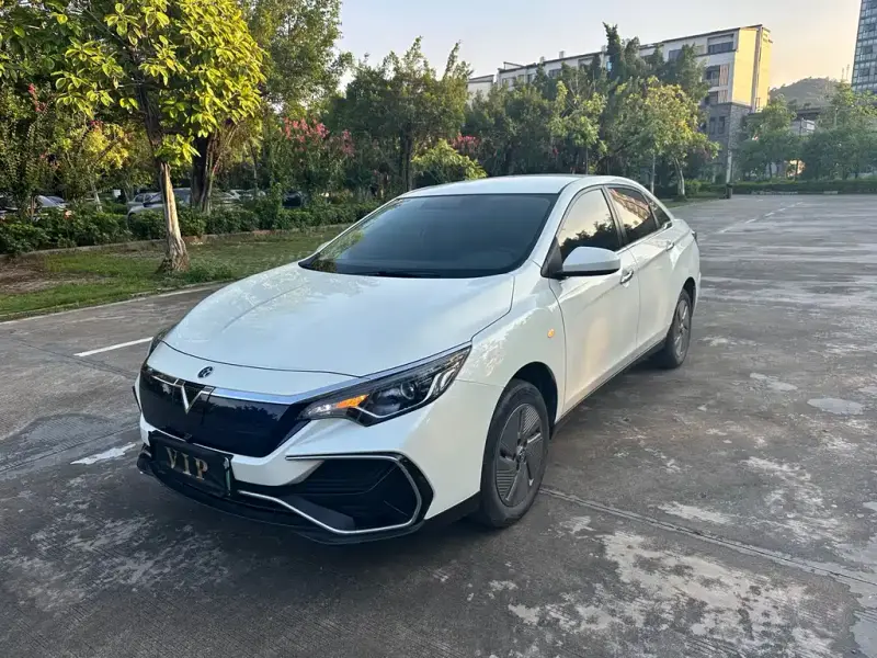 Venucia D60 EV