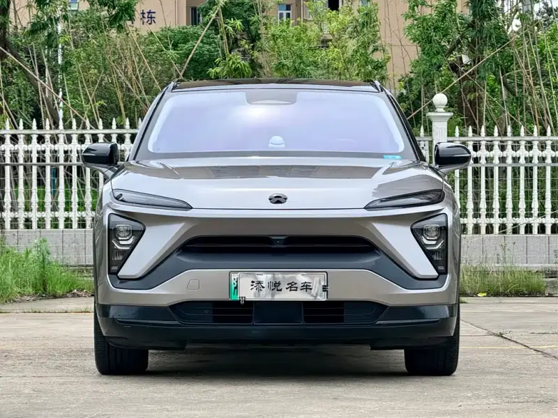 NIO ES6