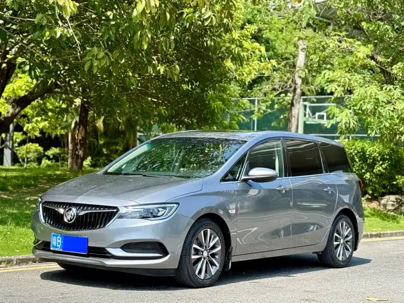 Buick GL6