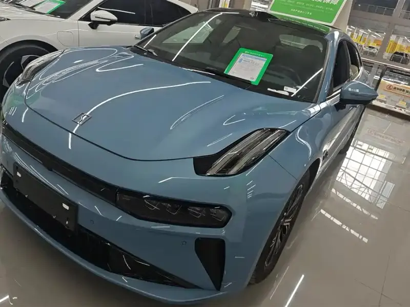 Zeekr 001