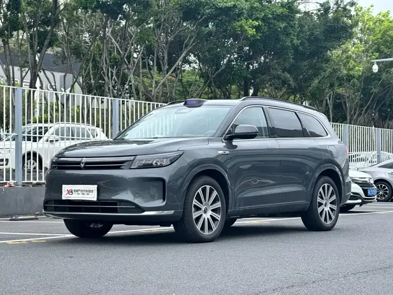 AITO M7