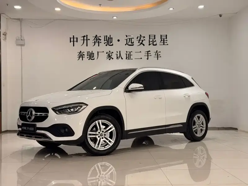 Mercedes-Benz GLA