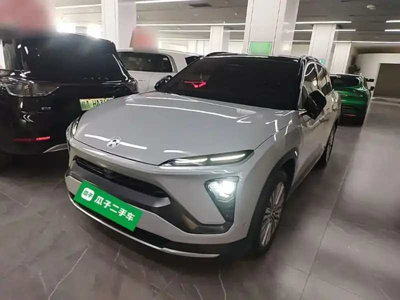 NIO ES6