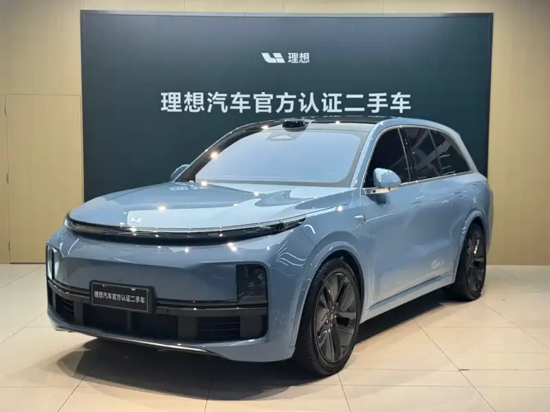 Li Auto L8