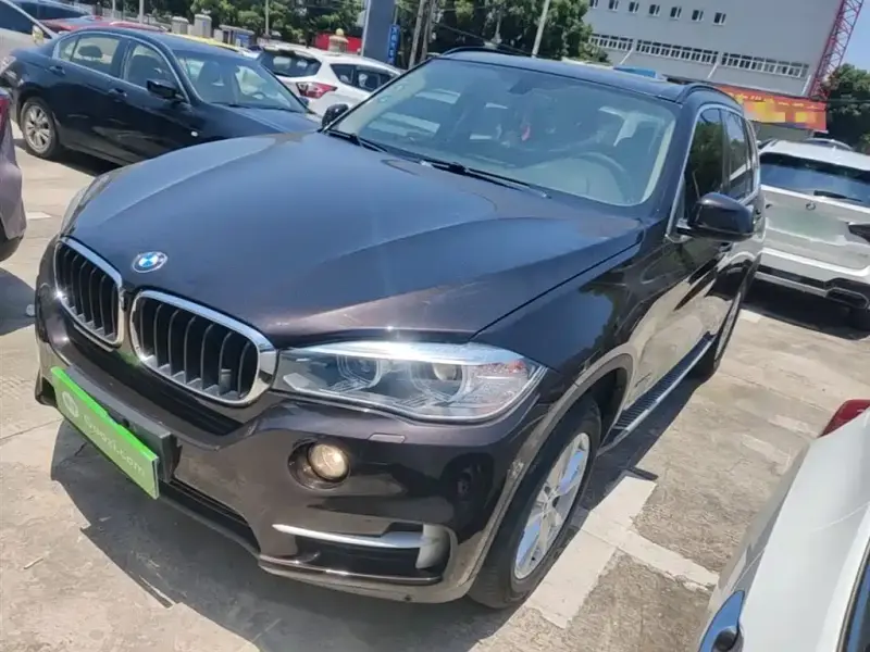 BMW X5 (Import)