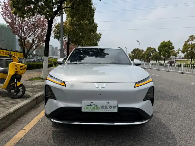 Wuling Starlight S (Xingguang S)