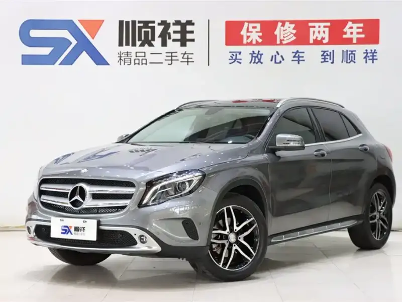 Mercedes-Benz GLA