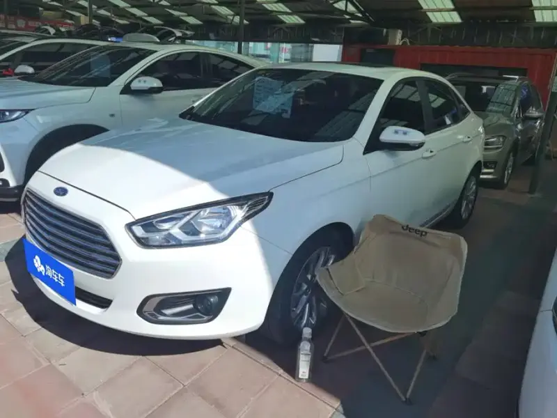 Ford Escort