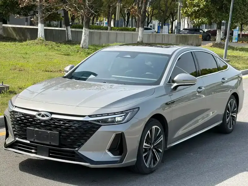 Chery Arrizo 8
