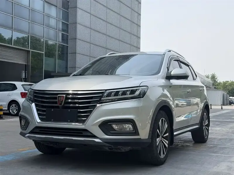 Roewe MG HS PHEV (RX5 New Energy)