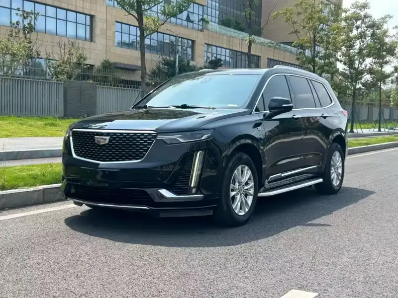 Cadillac XT6