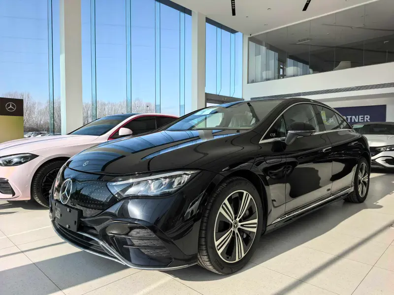 Mercedes-Benz EQE