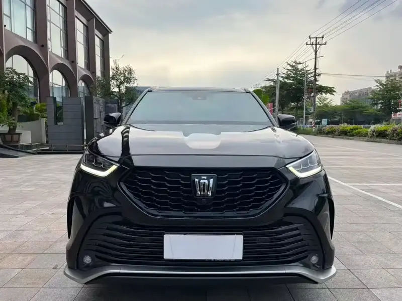 Toyota Crown Kluger