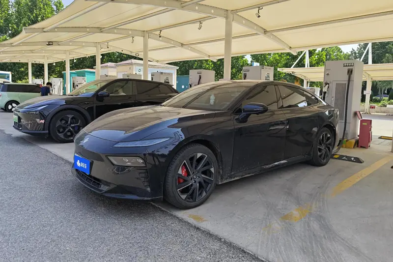 Dongfeng Yipai 007