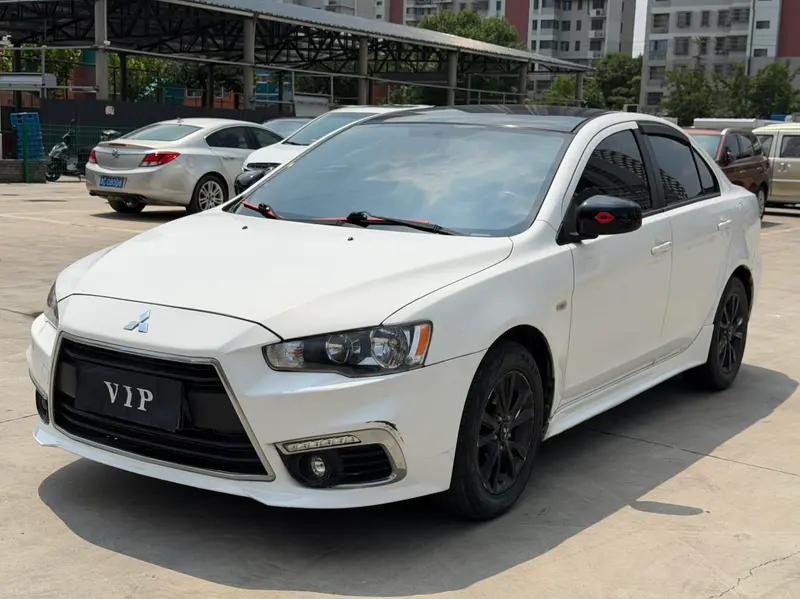 Mitsubishi Lancer EX