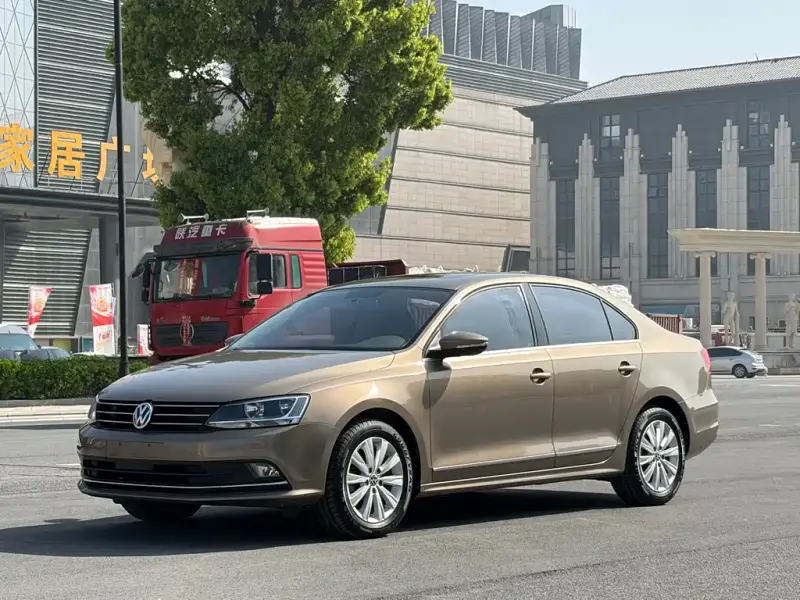 Volkswagen Sagitar