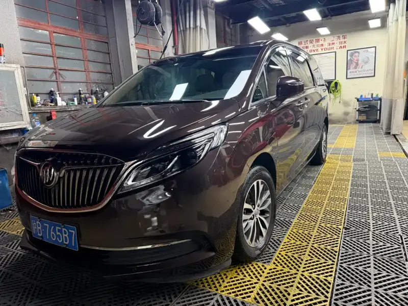 Buick GL8